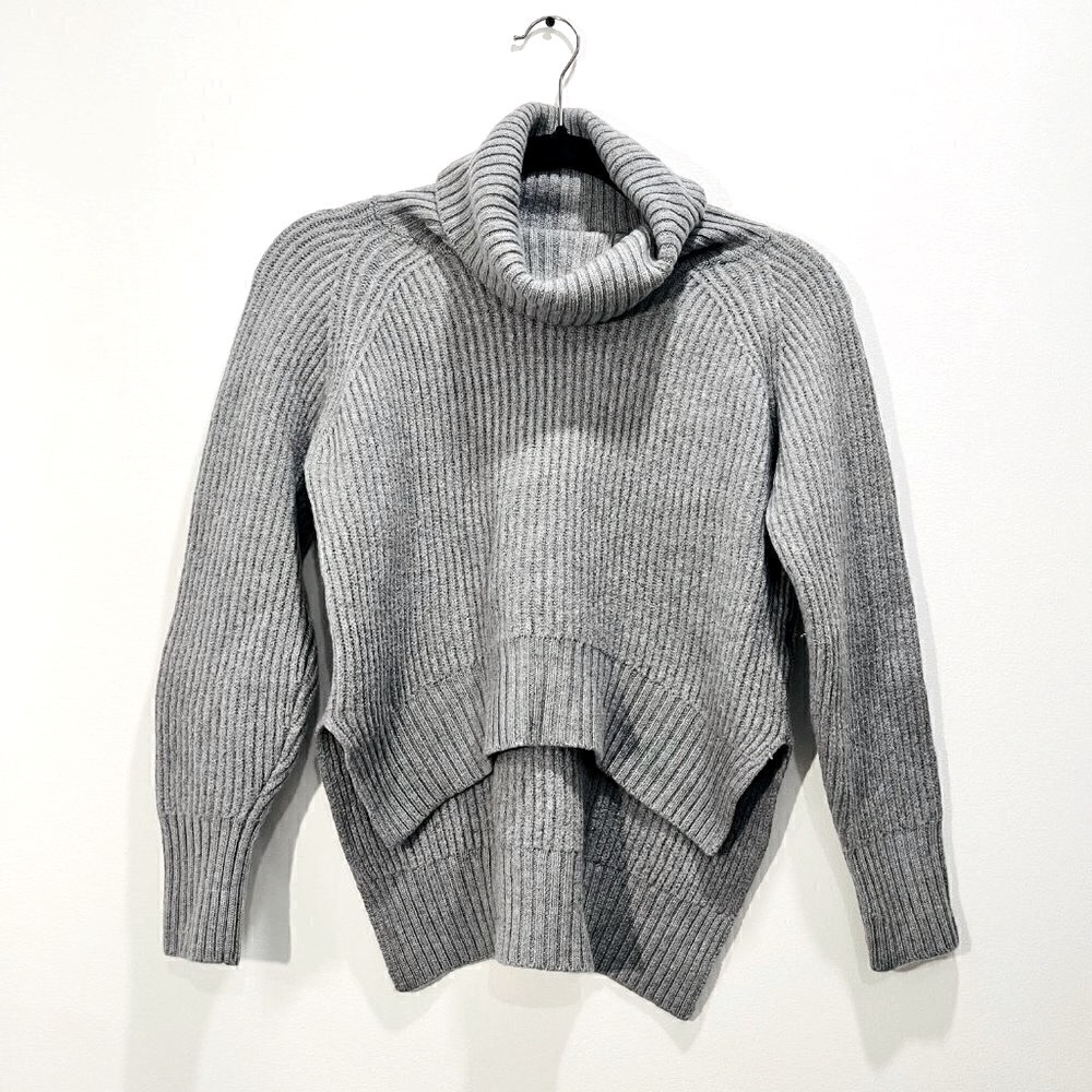 Aritzia Wilfred Free 100% Italian Wool Ribbed Hi Lo Cropped  Turtleneck Sweater